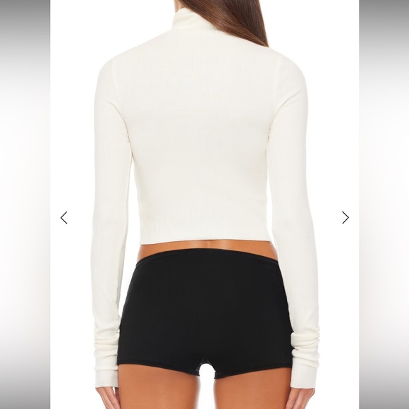 ETERNE Cropped Ribbed Turtleneck Top Sz M - Picture 4 of 11